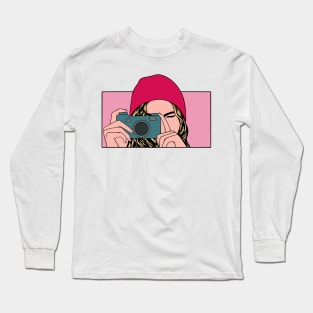 woman with a camera Long Sleeve T-Shirt